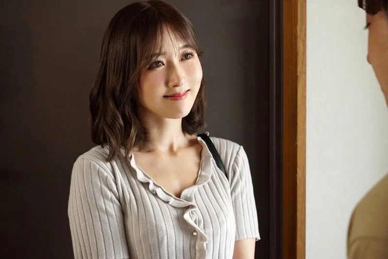 Người vợ về nhà bố má đẻ sau cuộc cãi nhau, ông chồng rủ cô bạn thân về nhà tâm sự…